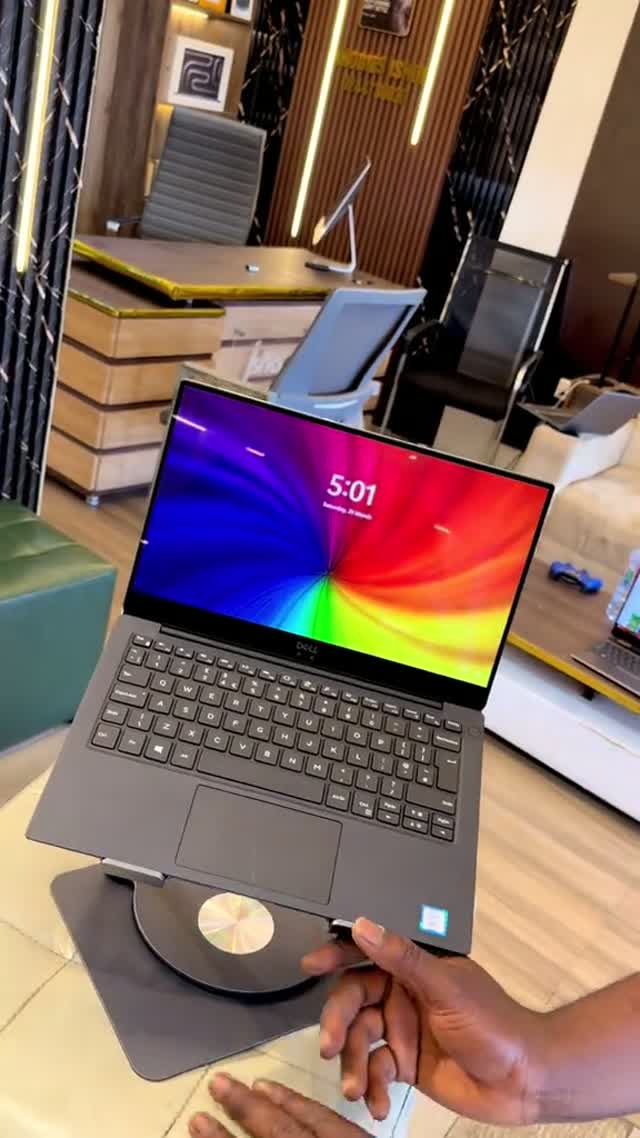 Laptop Lenovo ya Kazi