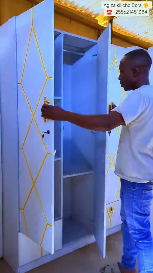 Kabati la Nguo